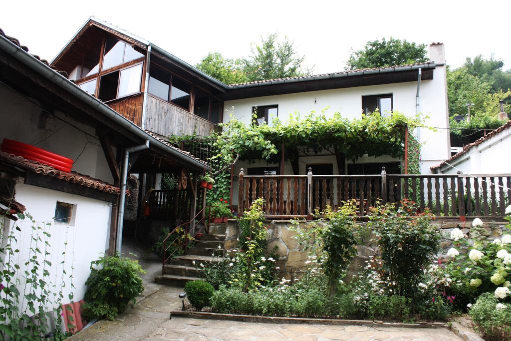 Hikers Hostel Weliko Tarnowo Exterior foto